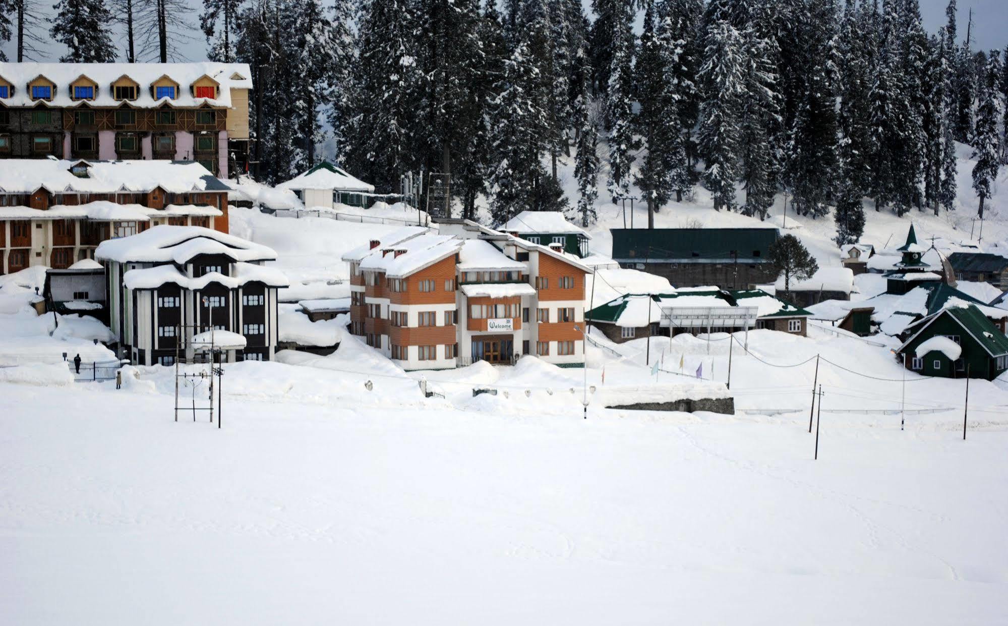 Welcome Hotel Gulmarg Esterno foto