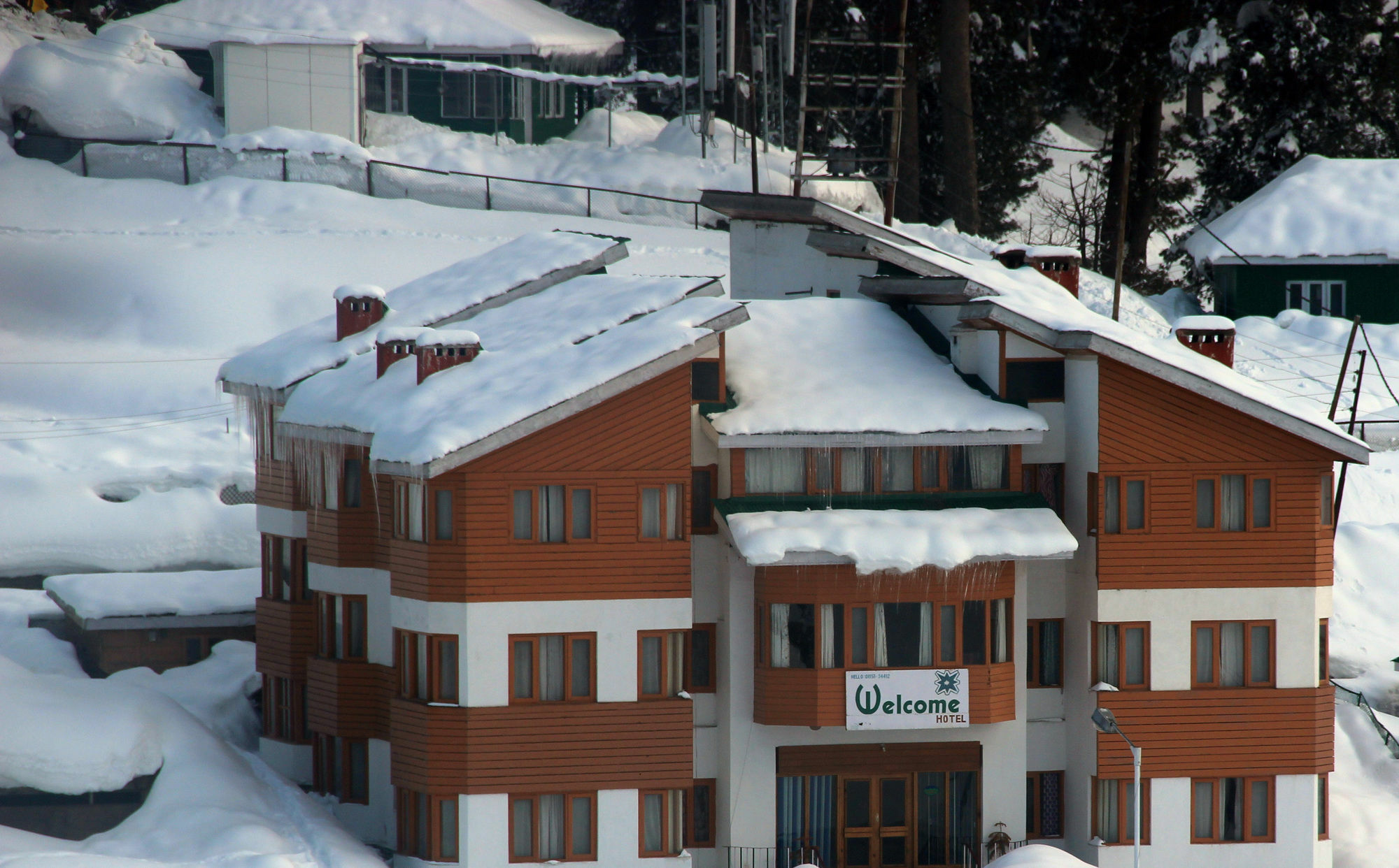 Welcome Hotel Gulmarg Esterno foto